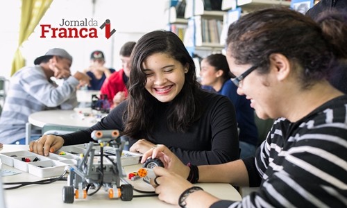 Saiba como ser voluntário do Programa Escola da Família na região de Franca
