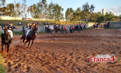 Hoje tem clássico na Liga Hípica: líder CH Cássia pega CH Ibiraci, o 2º colocado