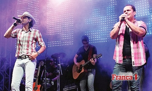 Pedregulho inicia festa de aniversário com show de Emílio & Eduardo, hoje