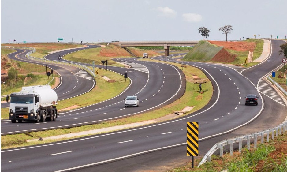 Governo inicia obra para construir marginal de acesso à estrada do Catitu