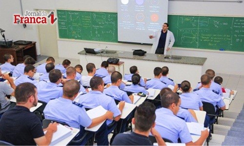 Ensino médio e 23 anos: ITA abre inscrições para vestibular de engenharia