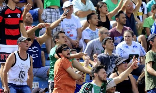 Francana inicia venda antecipada de ingressos para jogo contra Vocem