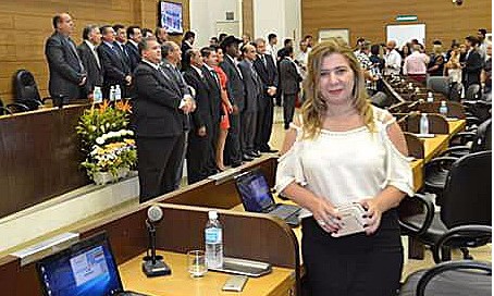 Câmara intima funcionária que entrou com processo de assédio moral