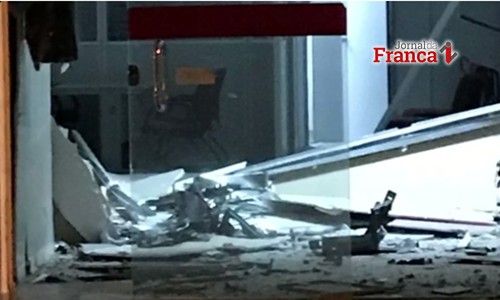 Quadrilha explode mais um caixa eletrônico e troca tiros com a PM em Nuporanga