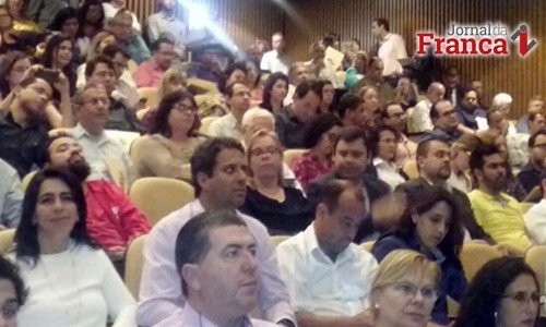 Prefeito de Jeriquara vai ao Ciclo de Debates do TCE e fala sobre transparência