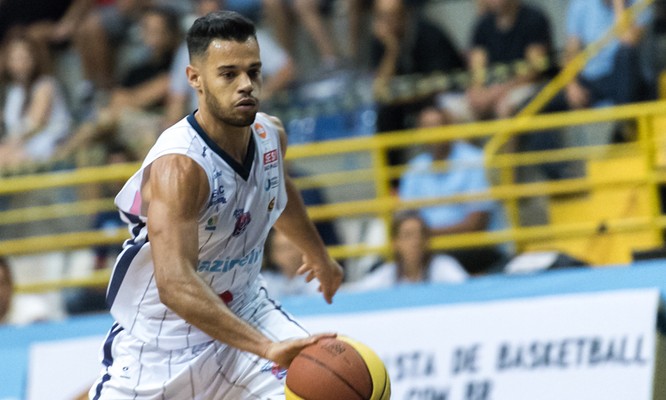 Sem cinco titulares, Franca Basquete tenta manter os 100% de aproveitamento