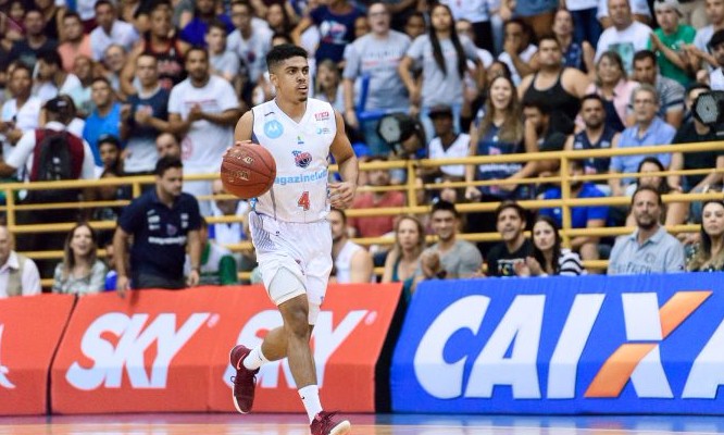 Franca Basquete vence clássico contra Bauru e segue invicto no Paulista