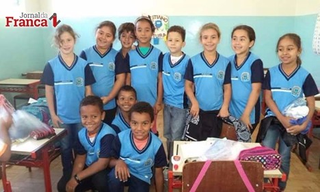 Pedregulho conclui entrega de uniformes escolares e a monitores de transporte