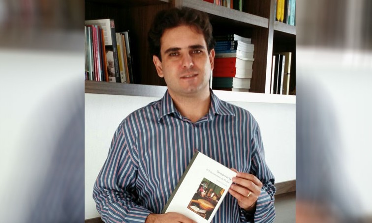 Professor da Unesp de Franca realiza pesquisa na Universidade de Durham