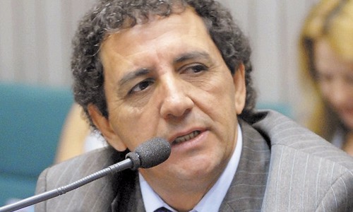 Prefeito prevê construir hospital, mas nem UBS tem verba para funcionar