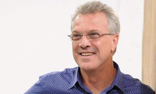 Pedro Bial revela que usa perfil com nome falso em rede social para “sondagem”