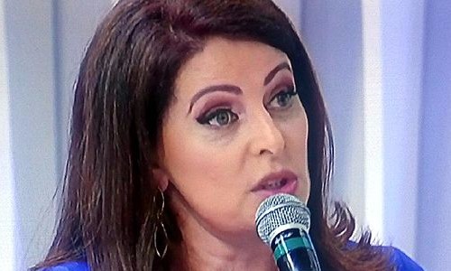 Sônia Lima fala sobre boatos de romance com Silvio Santos na época em que era jurada