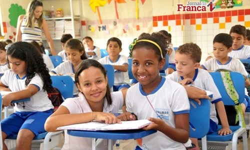 Pedregulho abre matrículas e rematrículas na rede municipal de ensino