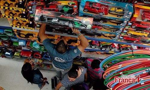 Vendas no varejo devem crescer 8% em outubro, diz FecomercioSP