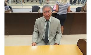 Nirley quer que prefeitura conserte rua no Jardim Alvorada, na zona sul