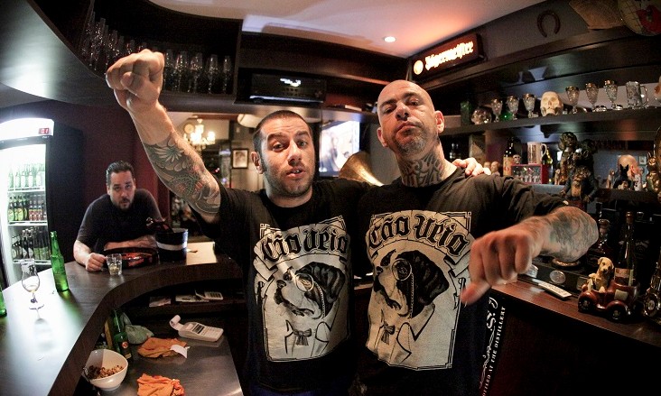Restaurante do chef Henrique Fogaça é invadido por homens armados em São Paulo