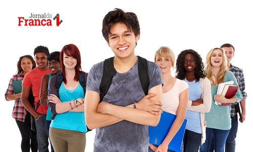 Emdef chama 460 inscritos para prova do Estágio Jovem Aprendiz no dia 24, domingo