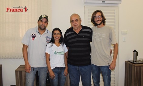 Campanha troca quatro litros de óleo usado por um litro de óleo limpo