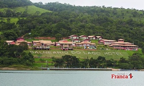 Mesmo com lago de Furnas baixo, hotéis estão lotados no feriadão