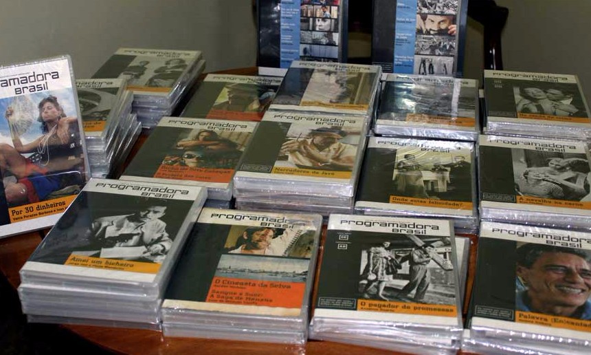 Cultura de Guaíra recebe Kit Videoteca com mais de 300 títulos de filmes nacionais