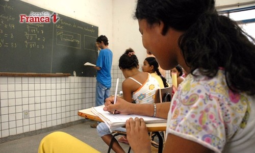 CAPES abre inscrições para programa de formação de professores até 01/12