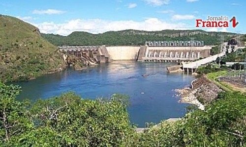 Nova frente parlamentar defenderá ações para evitar privatização de Furnas