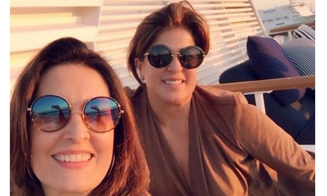 Fátima Bernardes curte férias em cruzeiro de luxo e conquista 4 milhões de fãs