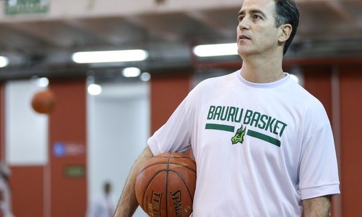 Em partida equilibrada do início ao fim, Bauru vira e vence Paulistano no NBB