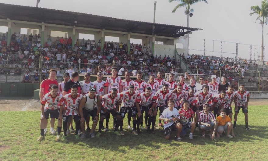 Vila Tião sai na frente na decisão do Campeonato Varzeano 2017 de Franca