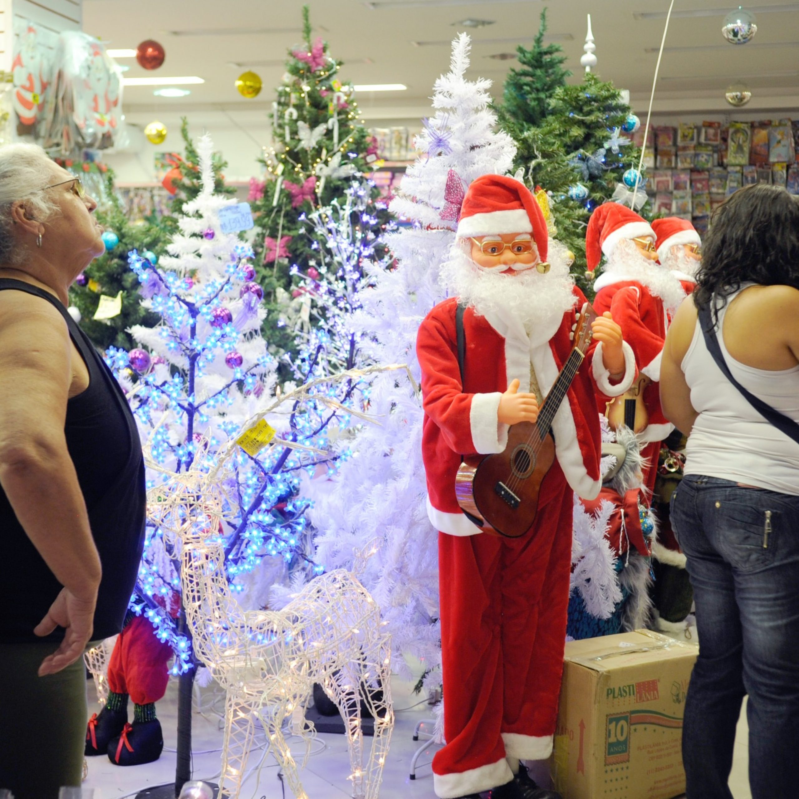 Varejo poderá parcelar recolhimento do ICMS das vendas de Natal