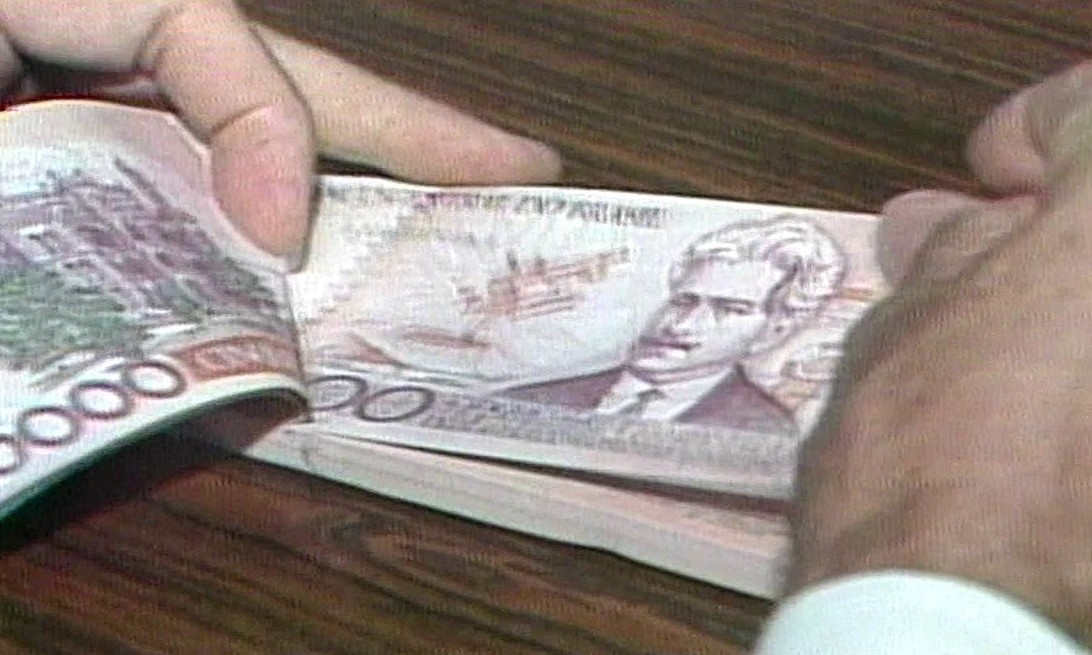 Bancos e poupadores finalizam acordo sobre planos dos anos 80 e 90