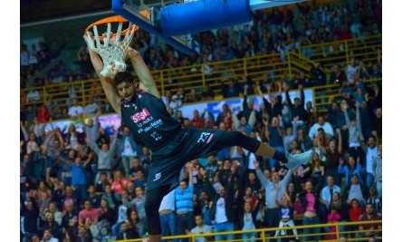Sesi Franca Basquete pega Pinheiros em São Paulo de olho na ponta do NBB