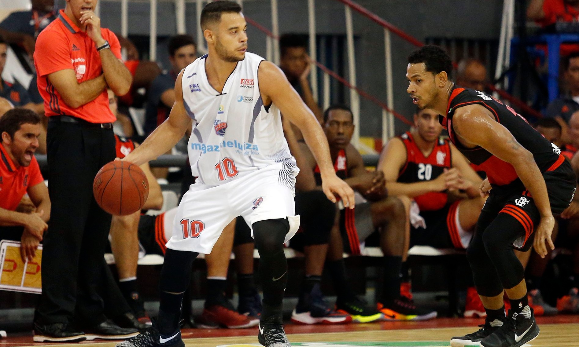 Adversário do Sesi Franca Basquete no sábado, Fla esmaga o time de Bauru