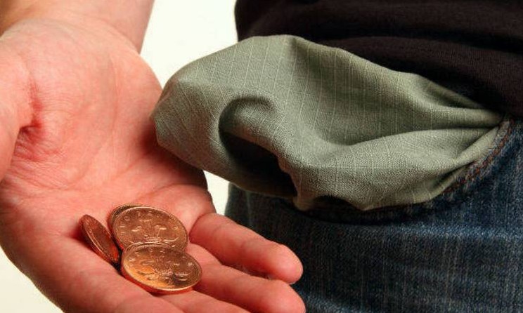 Conheça as seis razões que te fazem estar sempre sem dinheiro e mude já