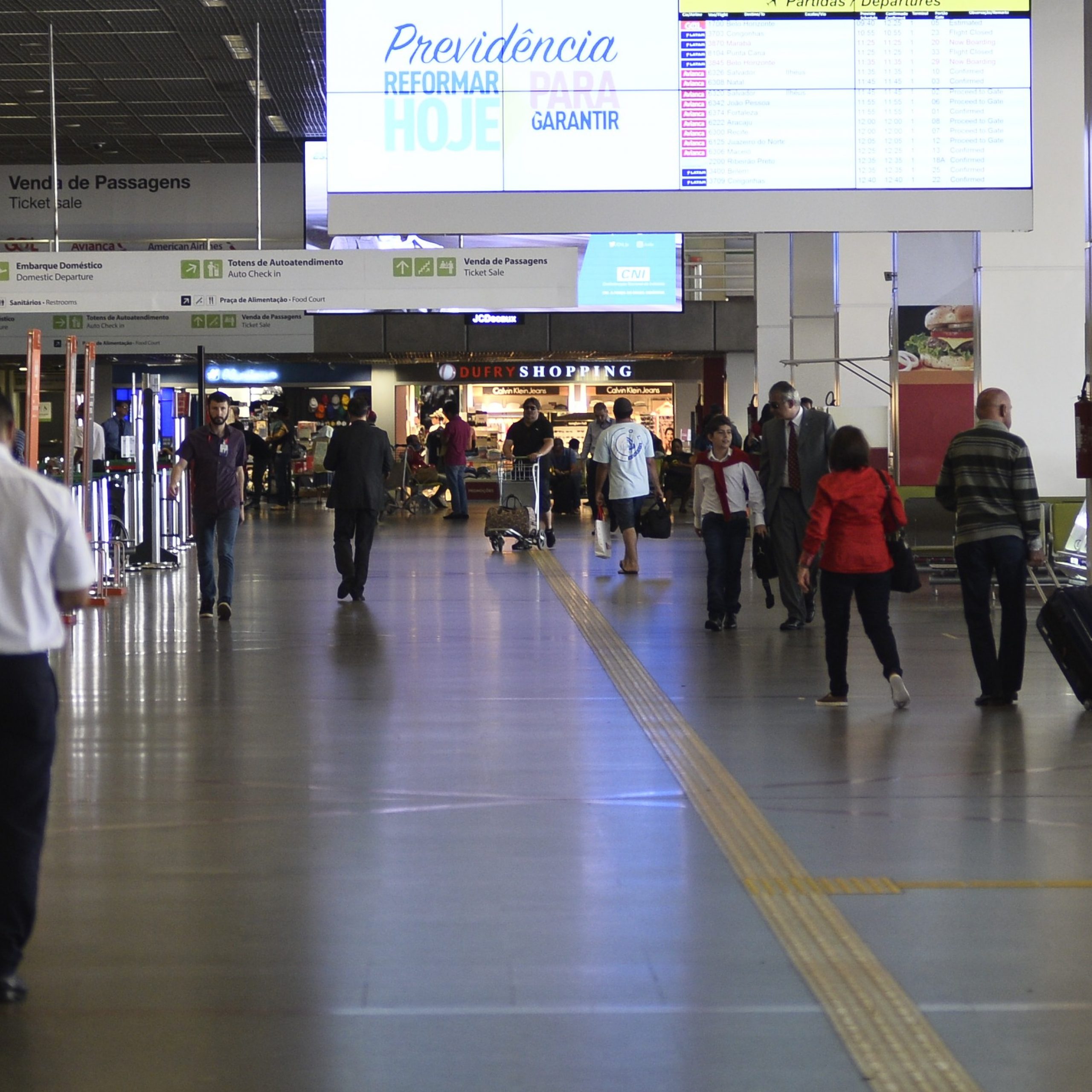 Anac passa a divulgar ranking de satisfação com as empresas aéreas