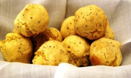 Pãezinhos de abóbora são ótimas opções para substituir o pão de queijo