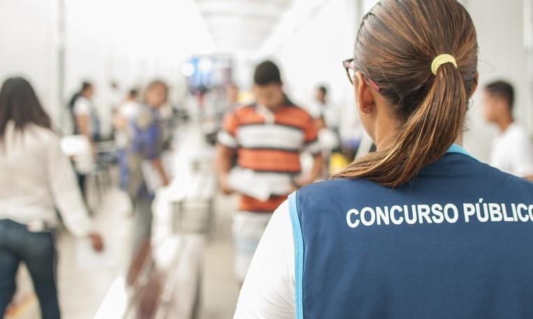 Órgãos públicos abrem inscrições para concursos nesta segunda-feira