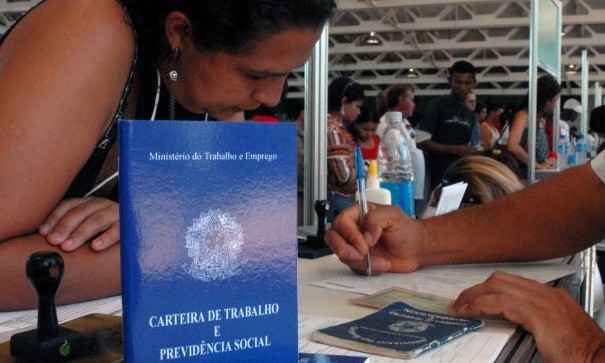 Ribeirão volta a gerar empregos, mas Franca e Sertãozinho “patinam”