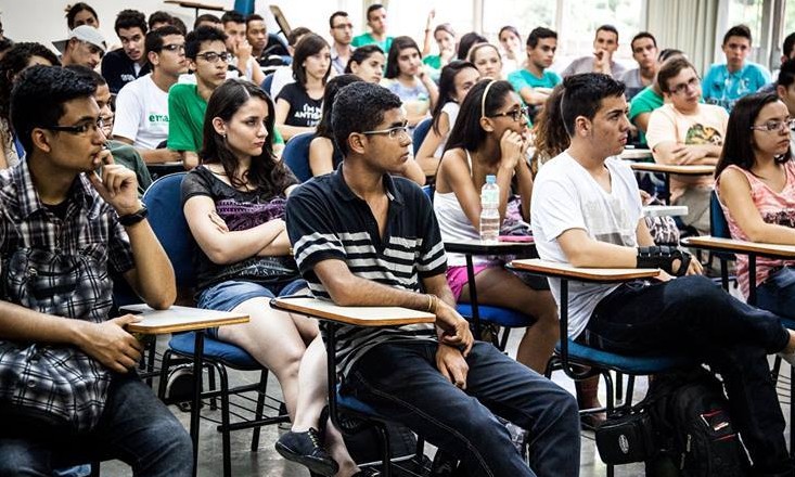 Com 100 vagas para este ano, Cursinhos Populares de Franca abre inscrições dia 15