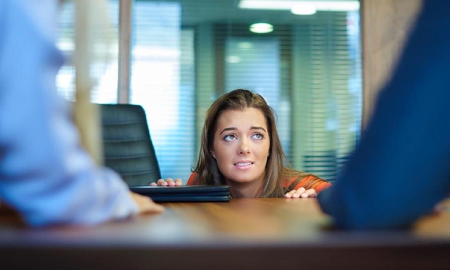 Especialista diz como lidar com feedbacks negativos pós-entrevistas de emprego