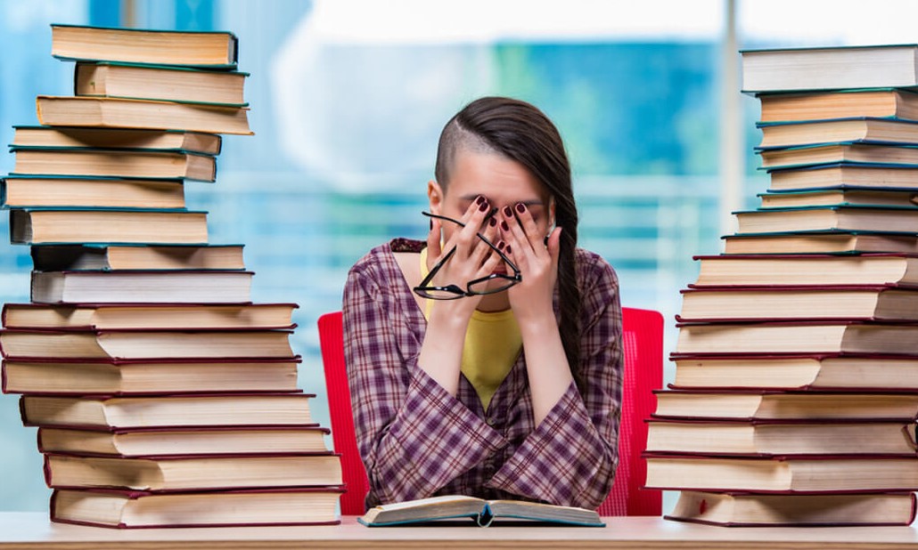 Estudo: jovens universitários estão mais suscetíveis a transtornos mentais