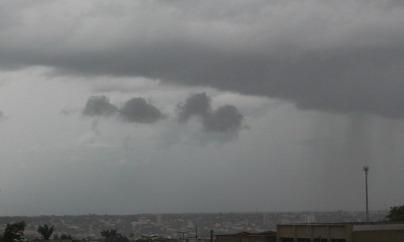 Céu nublado e pancadas de chuva nesse domingo, 25 de fevereiro, em Franca