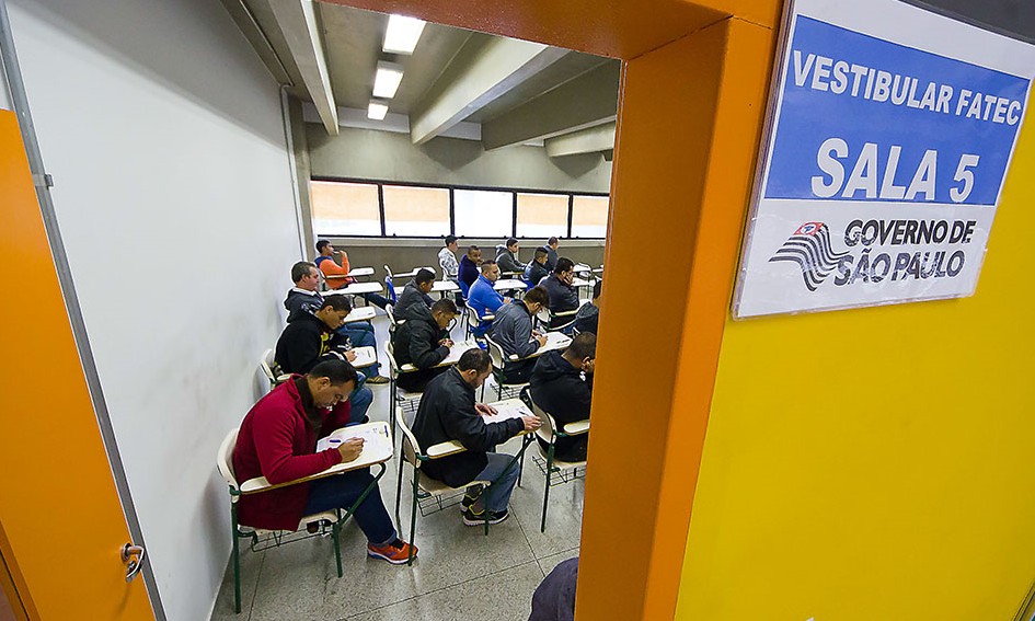 Fatecs abrem inscrições para isenção e redução da taxa do vestibular