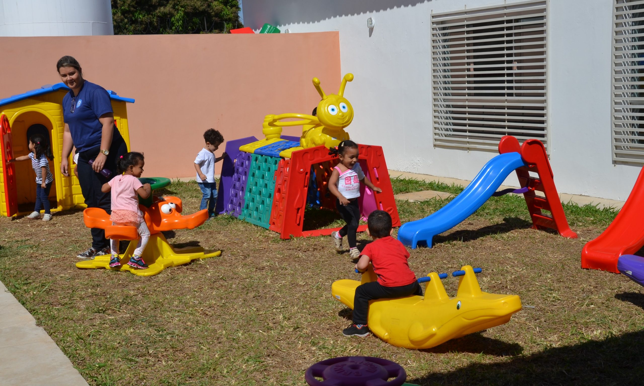 Com vagas remanescentes, Central de Creches realiza 3ª convocação de pais