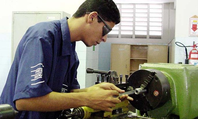 Cursos gratuitos tem grande procura e três já não têm mais vagas