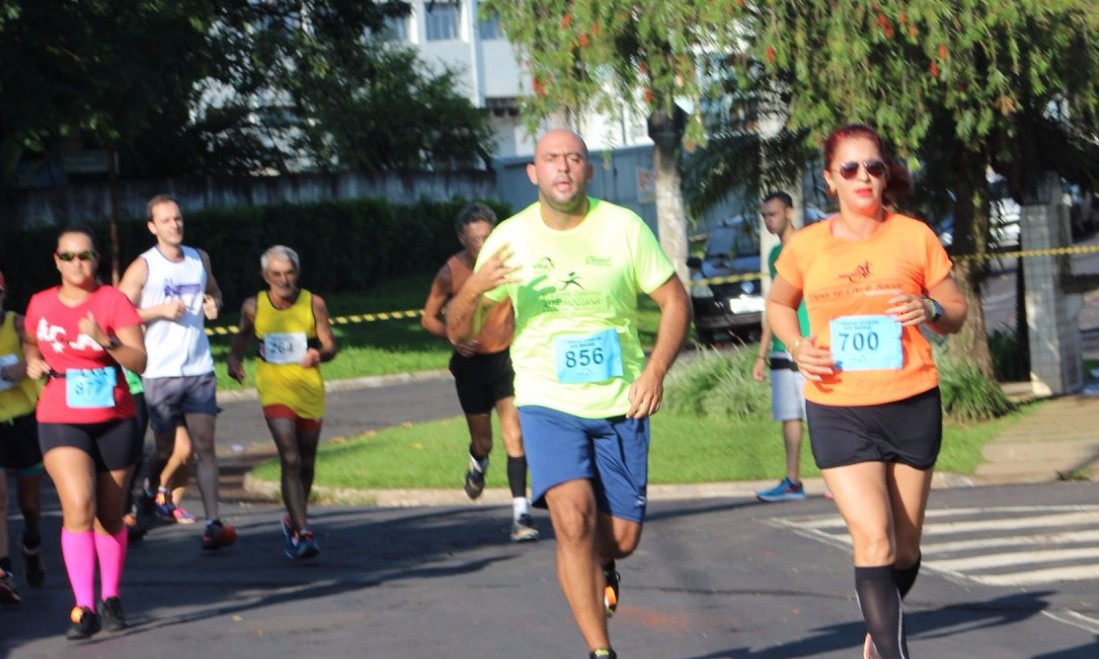 Ranking de corredores inicia com mil atletas na Corrida da Alta Mogiana