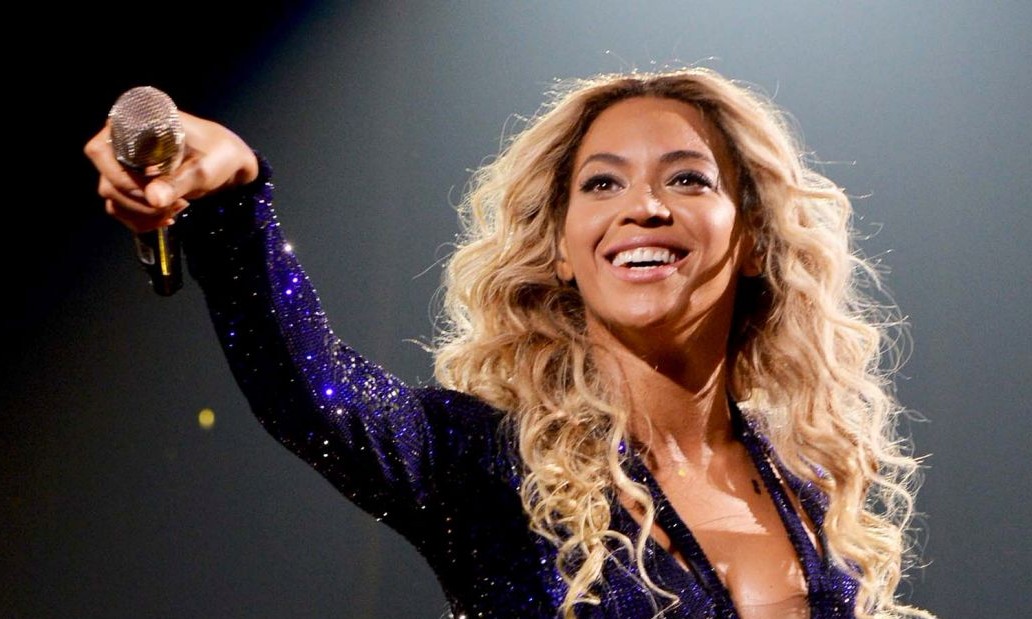 Gucci e a cantora Beyoncé se unem para levar agua potável a crianças na África