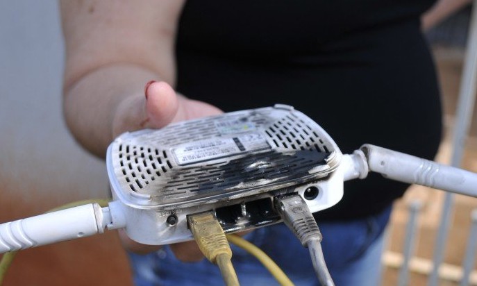 Veja dicas de como evitar a queima dos aparelhos elétricos e eletrônicos
