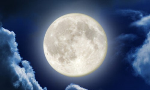 Lua Azul pode ser observada neste último sábado do mês de março