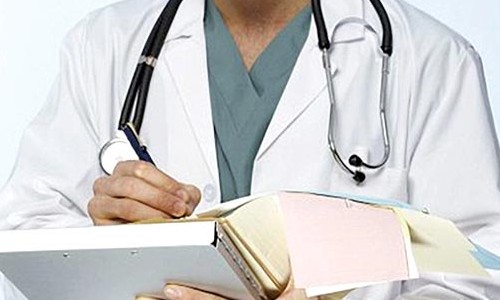 Concurso na área hospitalar publica edital com quase 1.200 vagas